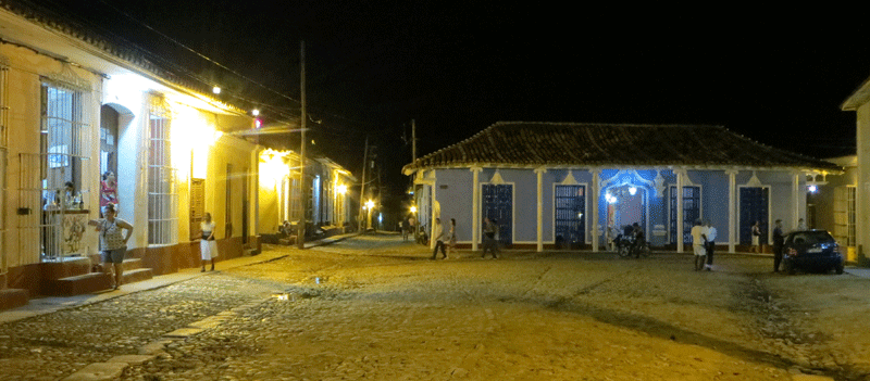 Estructuras de madera y muros de carga en Trinidad Cuba