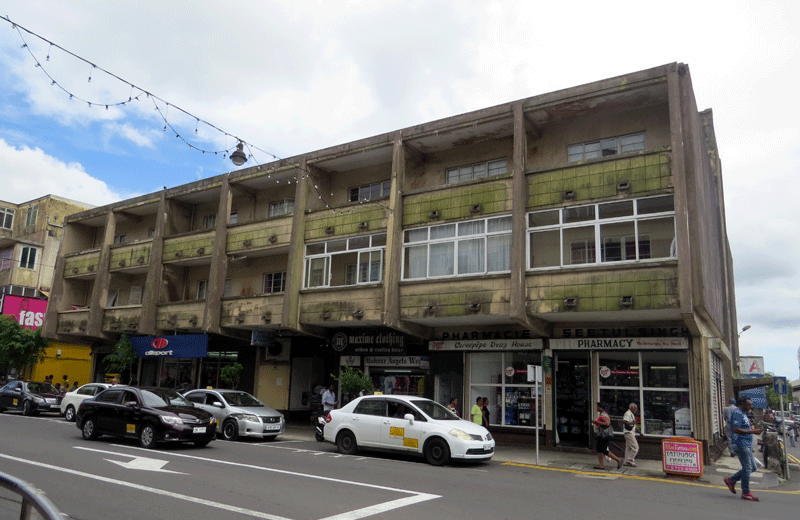 Racionalismo en Curepipe. Arquitectura racionalista en Isla Mauricio, edificio rue Chasteauneuf